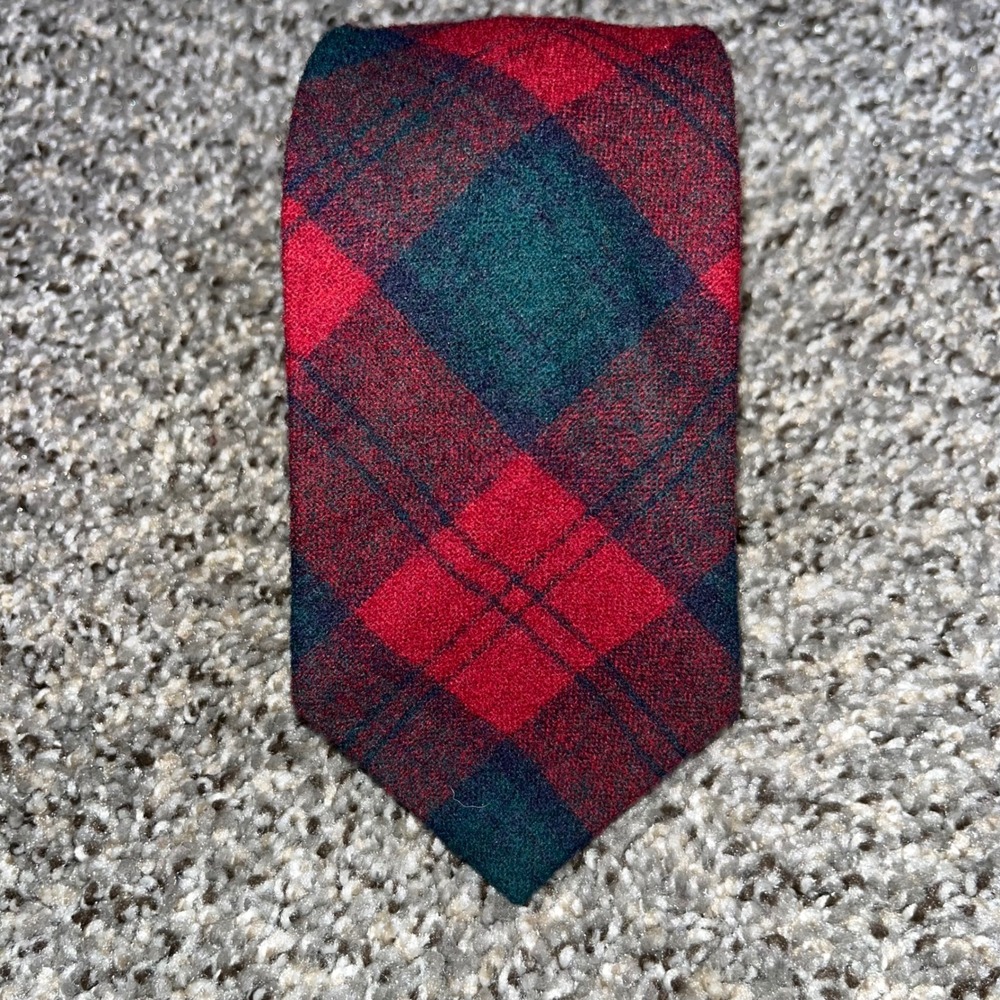Vintage Pendleton Wool Plaid Tie Red Green Tartan 100% Virgin Wool 3.25" Wide